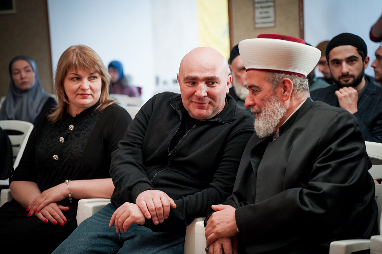 Антон Чубенко відвідав урочистий Іфтар у Полтавській міській мечеті