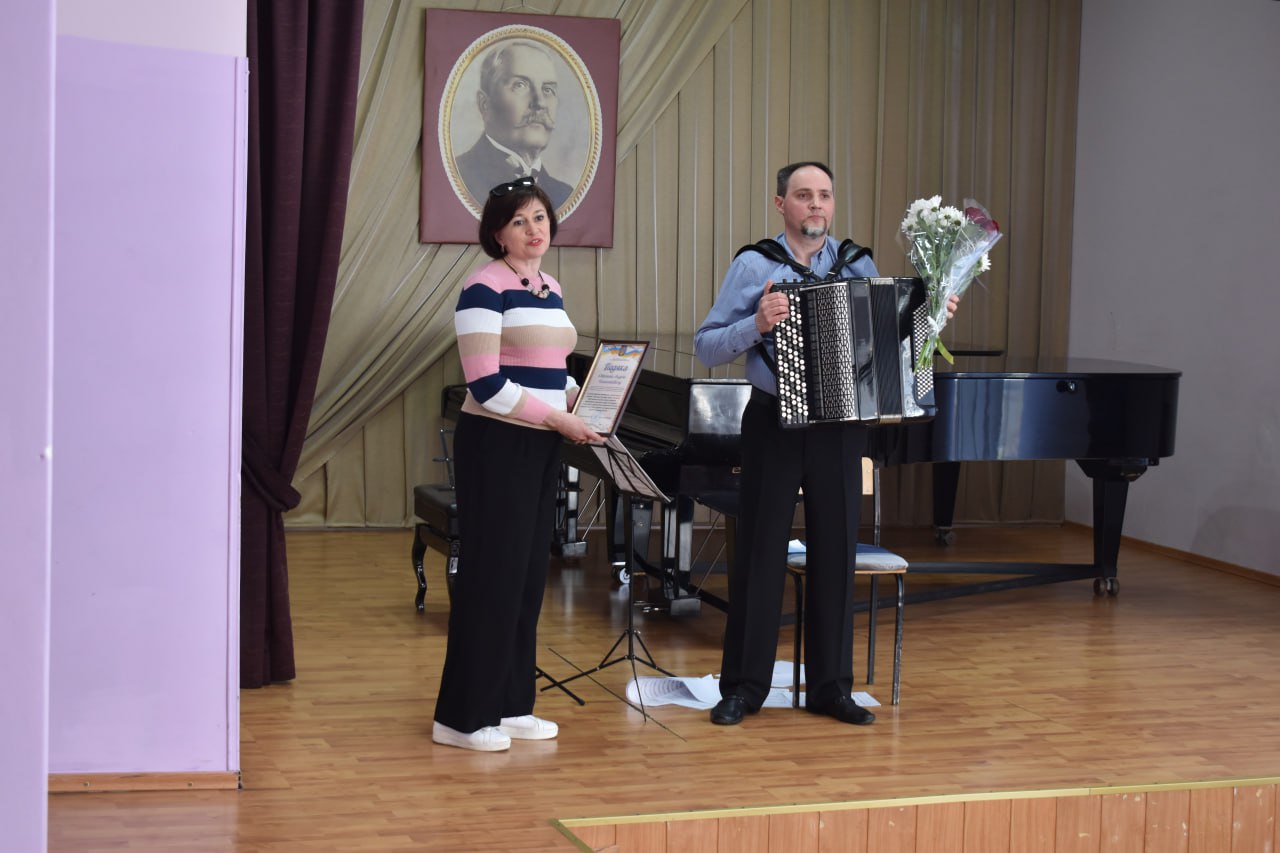 У Полтавському коледжі мистецтв імені М. В. Лисенка відбувся авторський концерт заслуженого діяча мистецтв України Андрія Стрільця