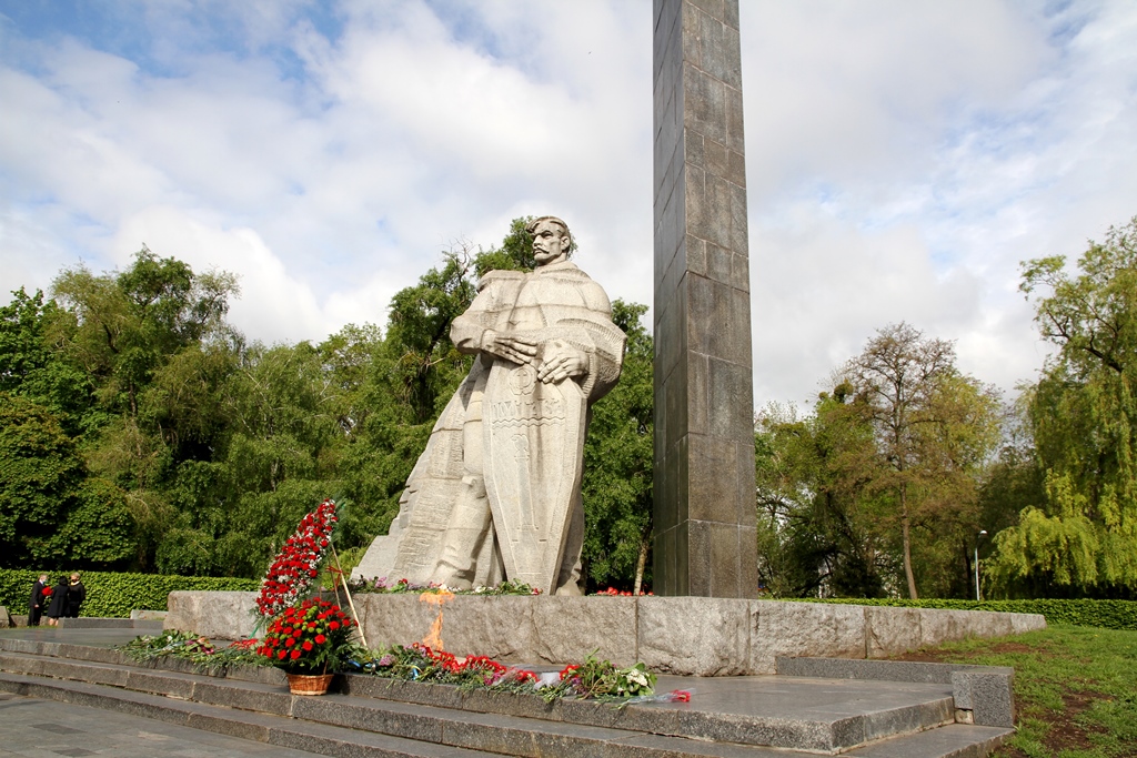 Звернення голови облдержадміністрації Олега Синєгубова з нагоди Дня скорботи і вшанування пам’яті жертв війни в Україні