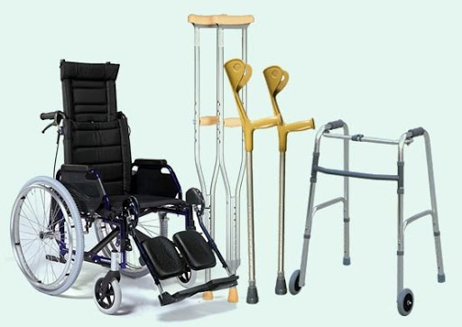 Забезпечення осіб з інвалідністю технічними засобами реабілітації: куди звертатись, як отримати