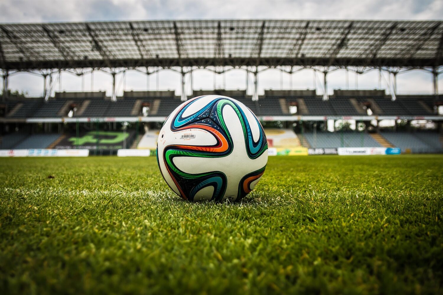 В Україні у 2023 році відбудеться чемпіонат світу з футболу серед школярів і Всесвітня зимова Гімназіада