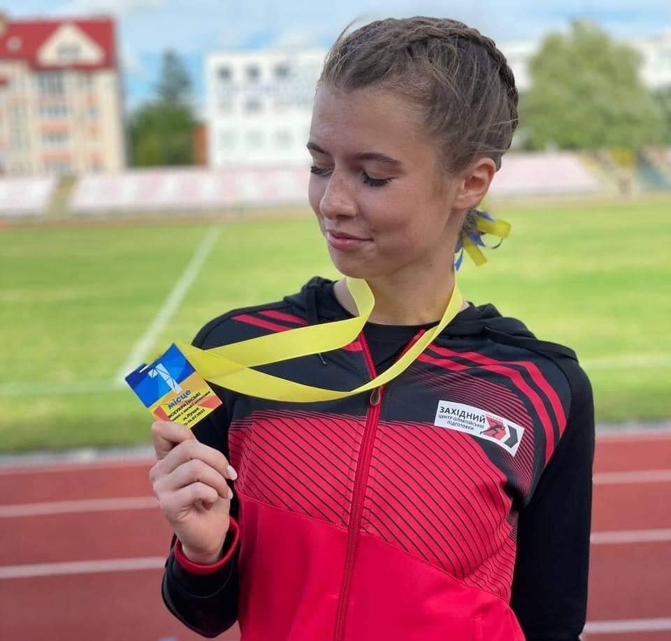 Спортсменка з Полтавщини здобула «золото» на Всеукраїнських змаганнях із легкої атлетики