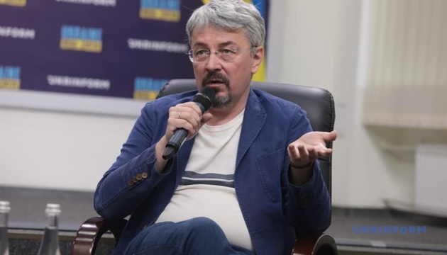 Олександр Ткаченко ініціює створення єдиної позиції України до світових техплатформ із протидії дезінформації та фейкам