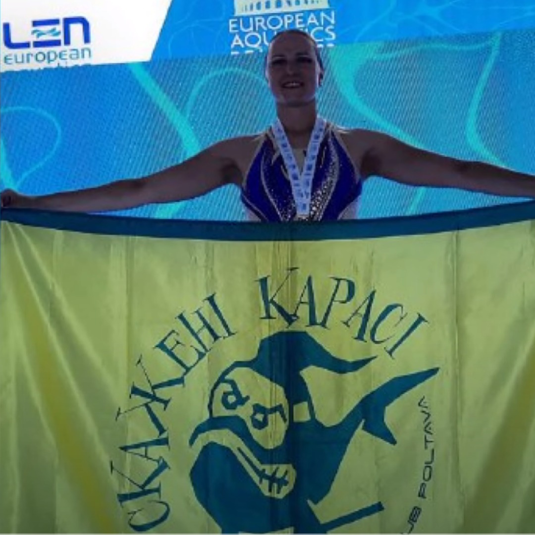 Лікар Полтавської обласної лікарні стала віце-чемпіонкою Європи з артистичного плавання