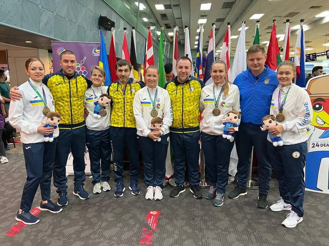 Спортсменки з Полтавщини вибороли бронзу на Дефлімпійських іграх з боулінгу