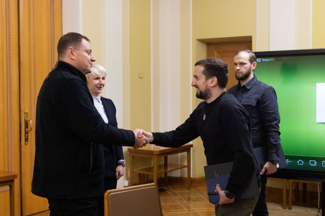 Кирило Тимошенко обговорив із керівництвом і членами Американської торговельної палати в Україні роботу бізнесу в умовах війни та пов’язаних із нею викликів