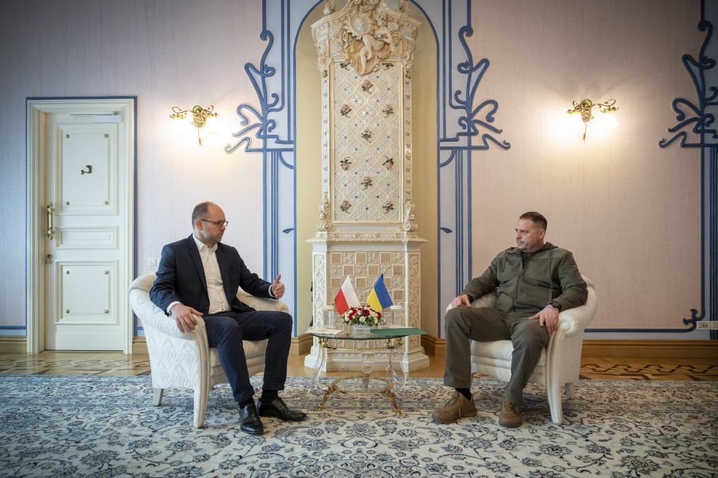 Керівник Офісу Президента України провів зустріч із делегацією Польщі