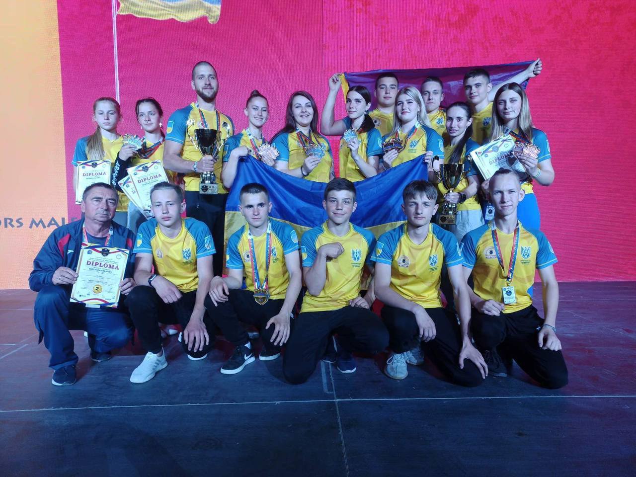 Спортсмени з Полтавщини здобули 17 медалей на чемпіонаті Європи з армреслінгу й параармреслінгу