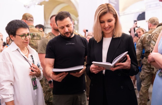 Президент і перша леді України відвідали XI Міжнародний фестиваль «Книжковий Арсенал»