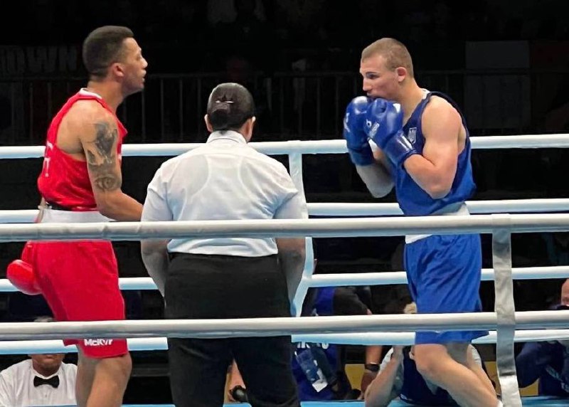 Олександр Хижняк здобув першу ліцензію для України на Олімпійські ігри 2024 року з боксу
