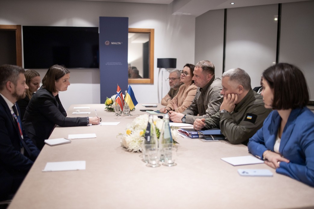 Андрій Єрмак на Мальті провів низку зустрічей із радниками лідерів країн – партнерів України