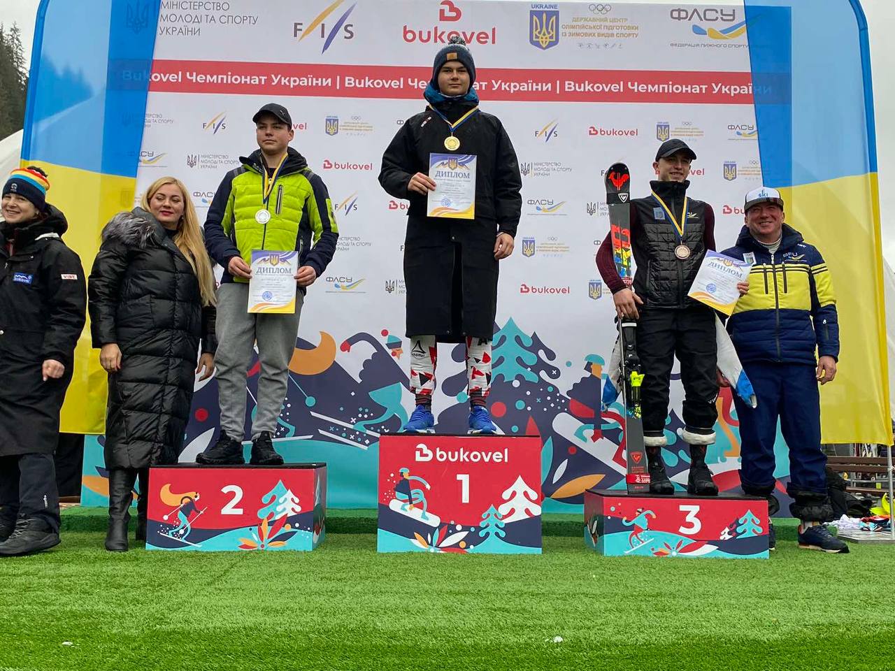 Команда Полтавщини здобула «бронзу» на чемпіонаті України серед юнаків та дівчат із гірськолижного спорту
