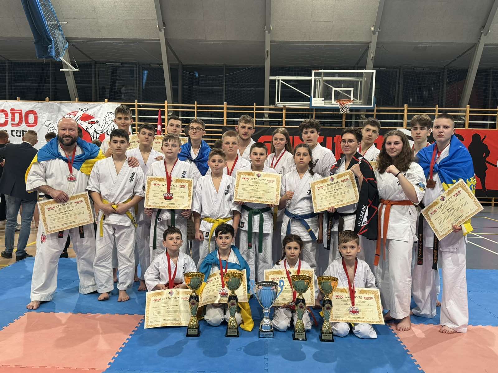 Українська збірна посіла перше місце на Кубку світу з кіокушин карате